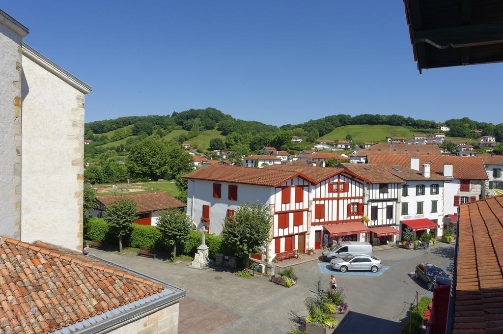 Logis Hotel De La Nivelle Saint-Pée-sur-Nivelle Exterior foto